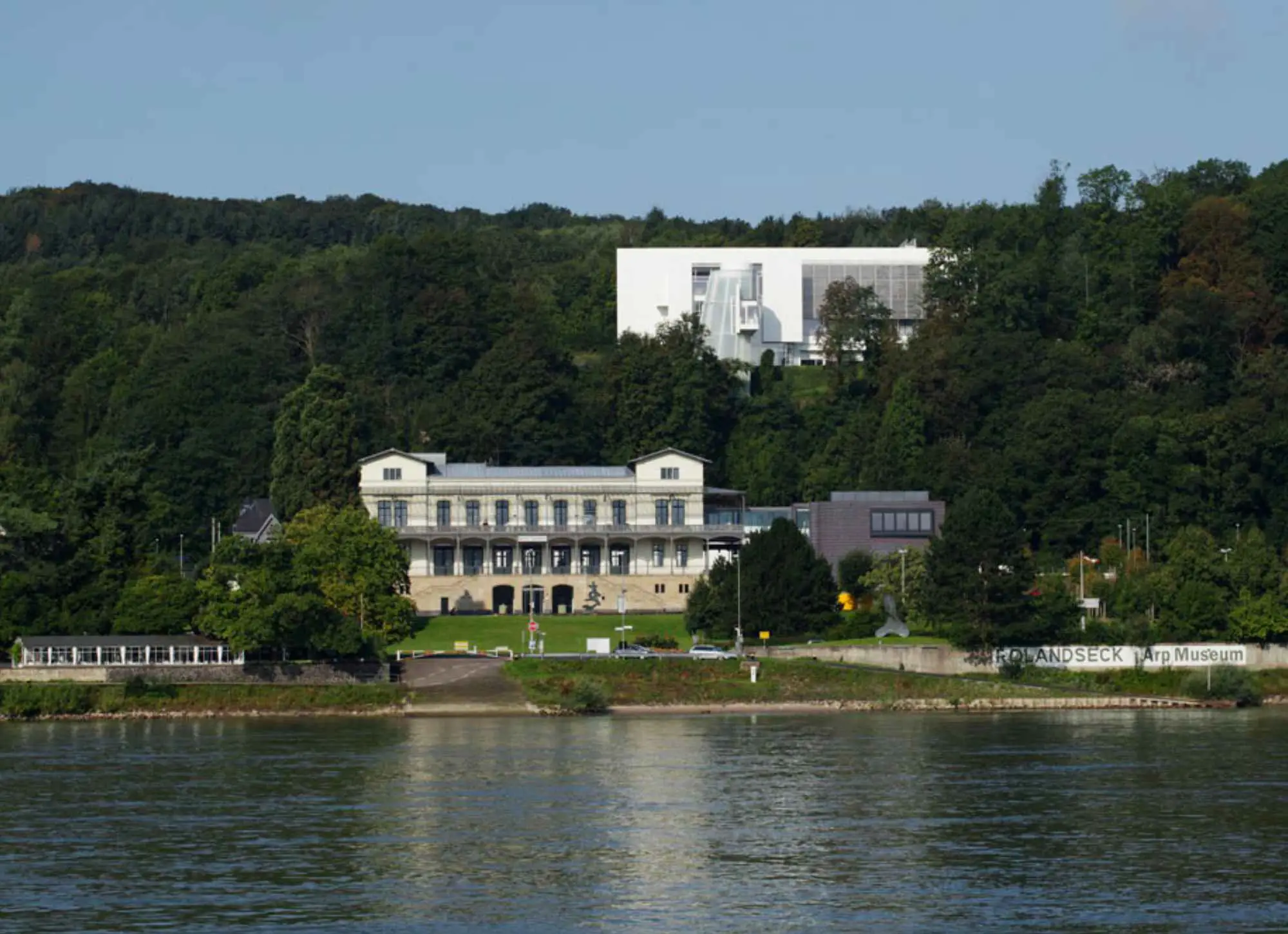 Arp Museum Bahnhof Rolandseck