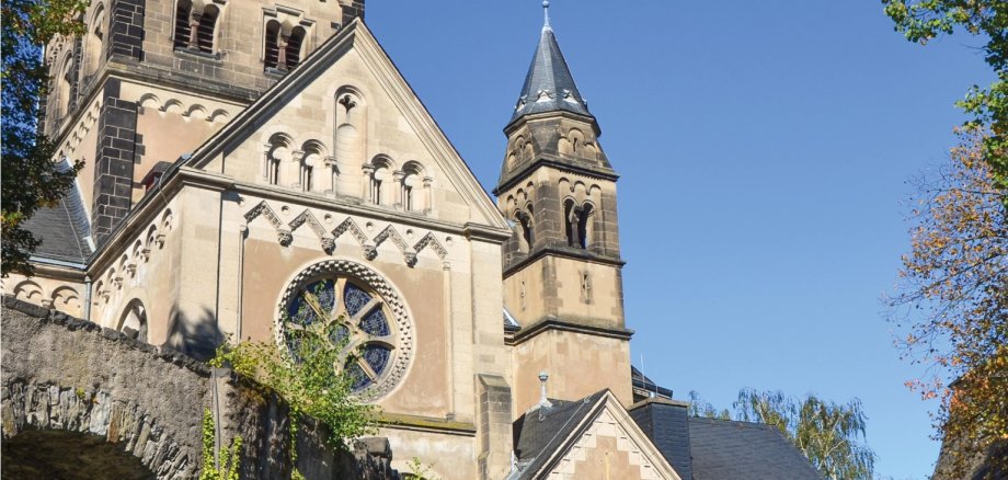 Kirche St. Peter und Paul Kirche St. Peter und Paul